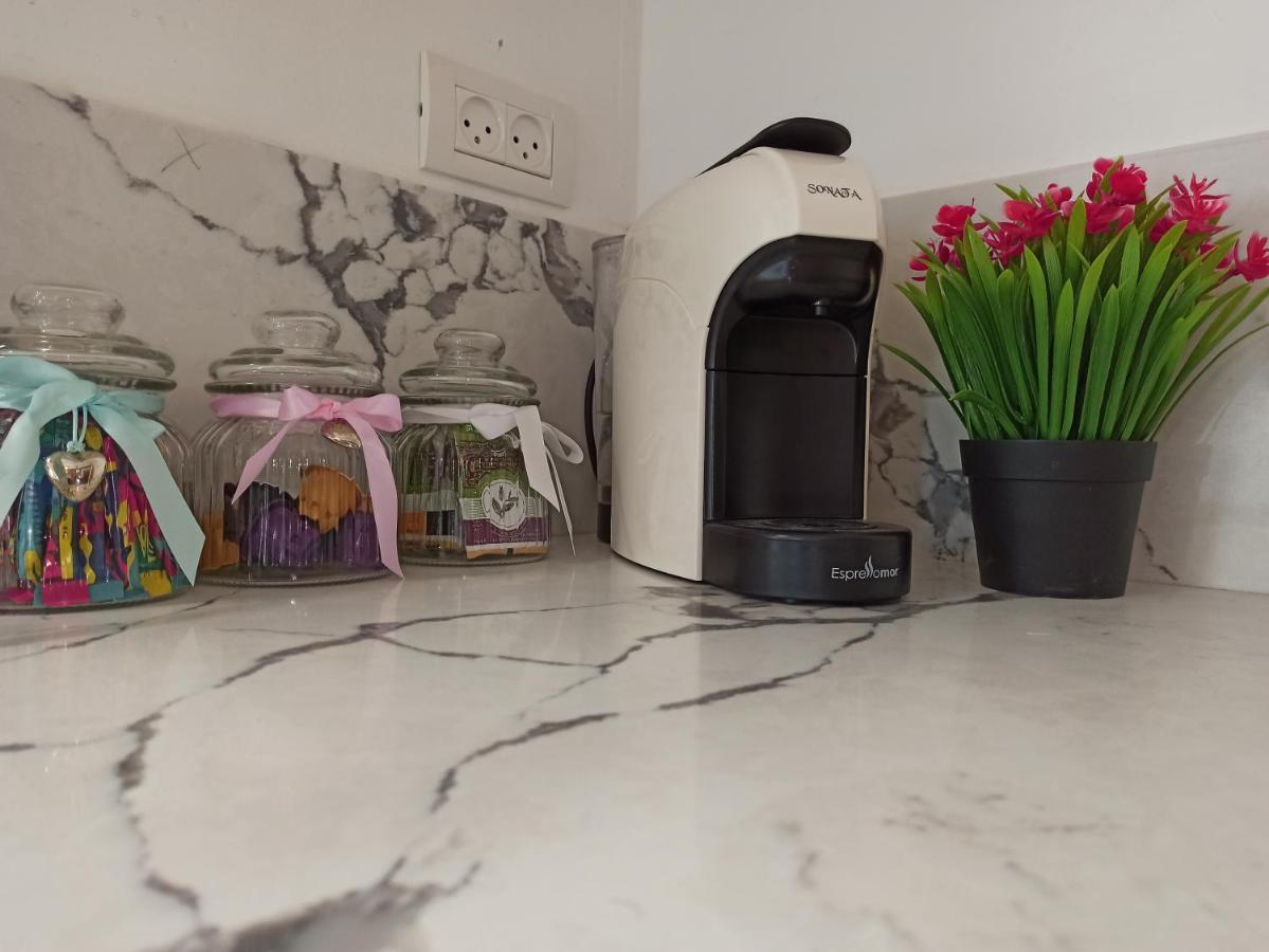 Boutique 22 Guest Rooms Χάιφα Εξωτερικό φωτογραφία